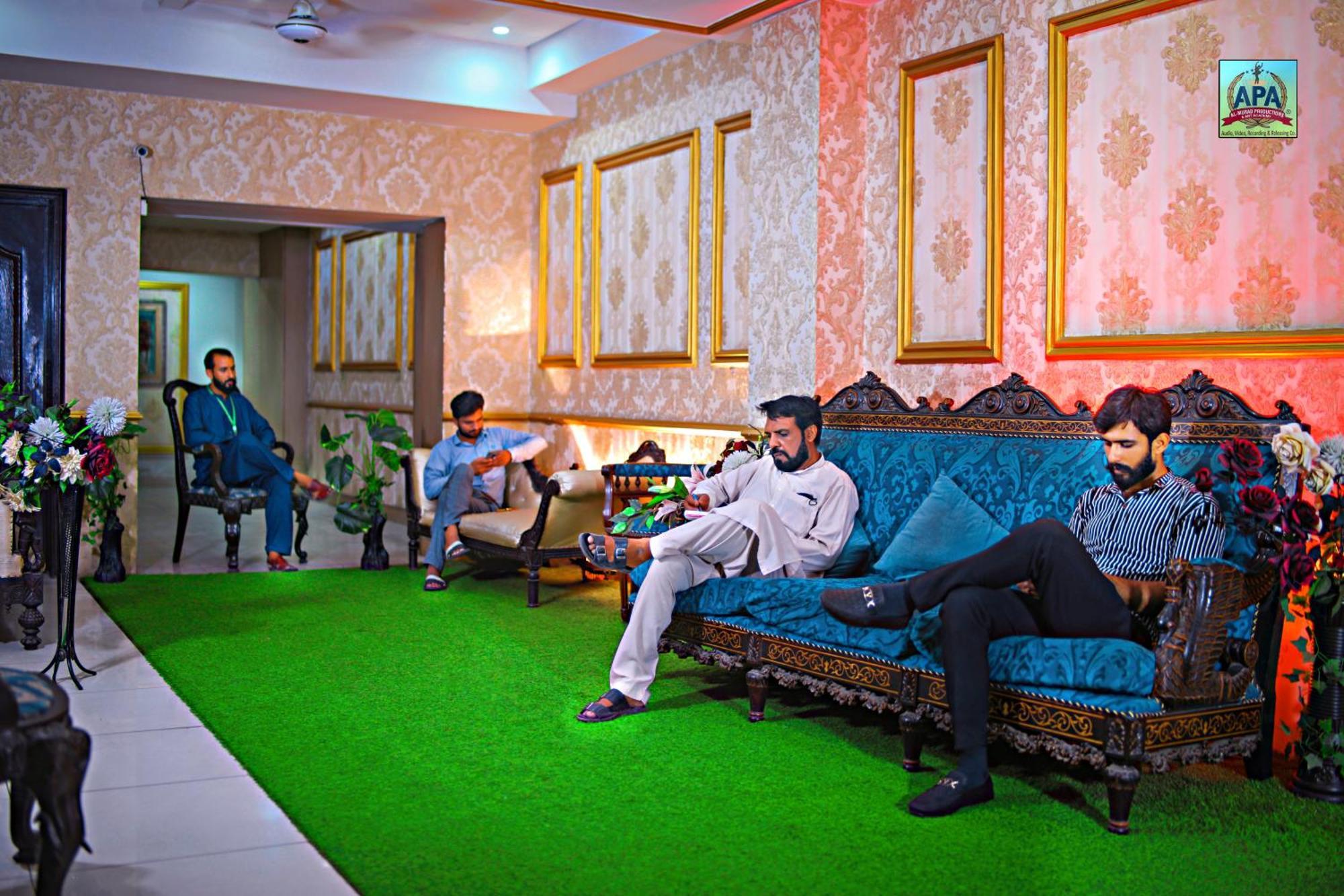 Quick Continental Hotel - Jail Road Lahore Buitenkant foto
