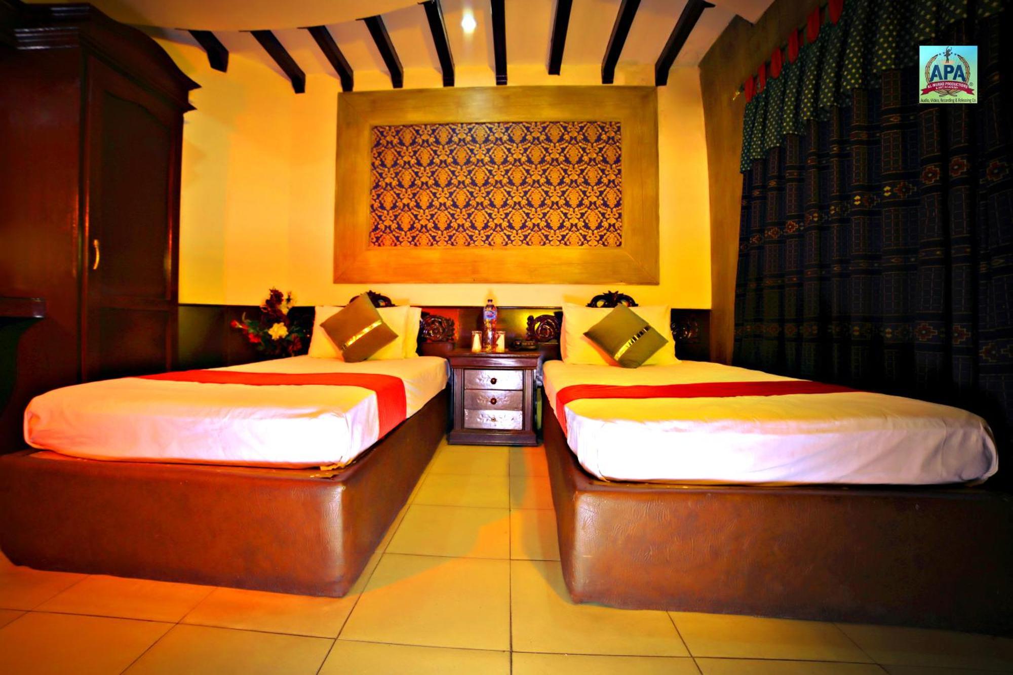 Quick Continental Hotel - Jail Road Lahore Buitenkant foto