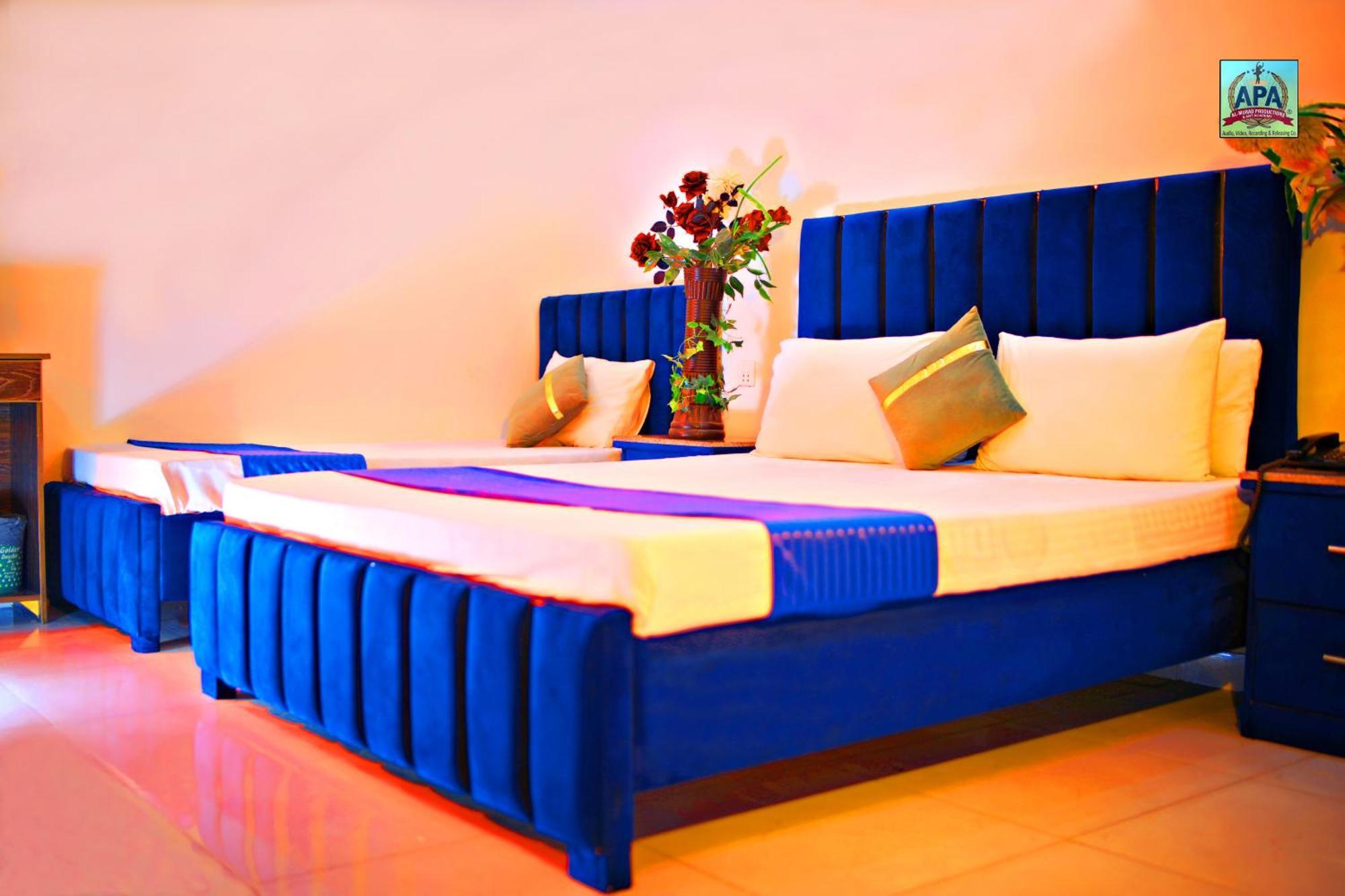Quick Continental Hotel - Jail Road Lahore Buitenkant foto