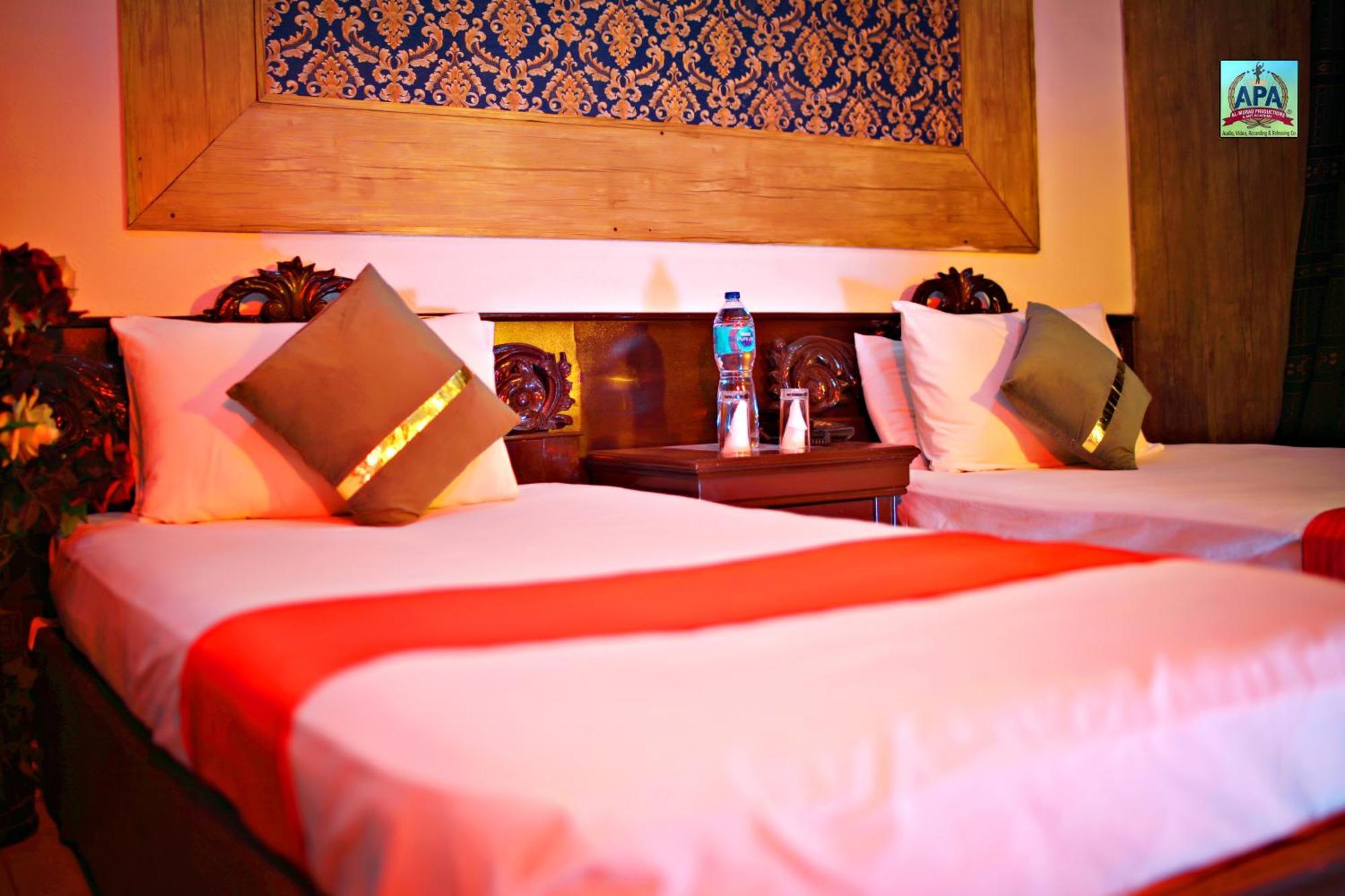 Quick Continental Hotel - Jail Road Lahore Buitenkant foto
